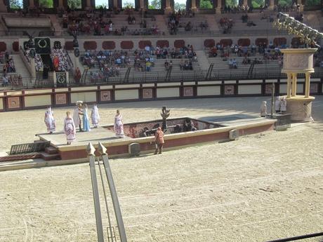 La France - Le Puy du Fou - Dans l'arène