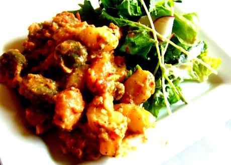 Gnocchi au pesto sicilien d'amandes, tomates et menthe