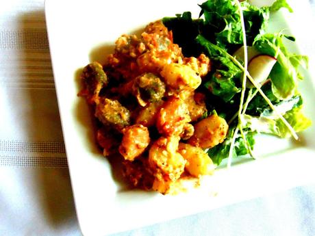 Gnocchi au pesto sicilien d'amandes, tomates et menthe