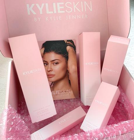 Unboxing et premier avis sur ma commande Kylie Skin de Kylie Cosmetics !