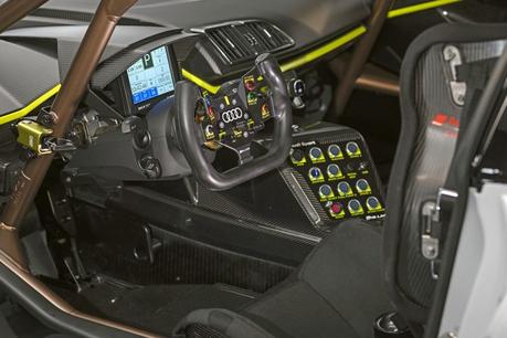 Audi R8 LMS GT2 : plus accessible qu’une GT3