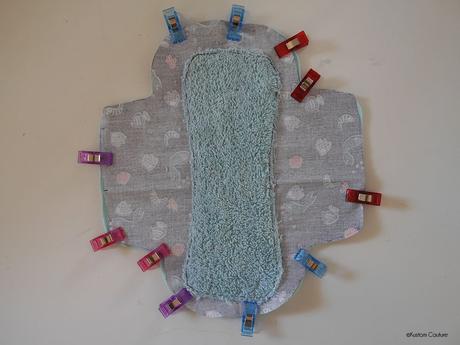 Coudre une serviette hygiènique lavable et sa pochette de rangement | Kustom Couture