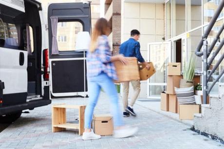 demenager-par-soi-meme-stationnement