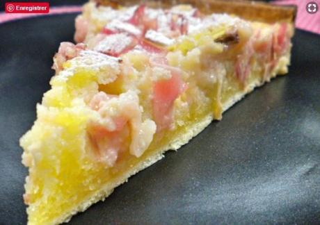 Tarte rhubarbe amande