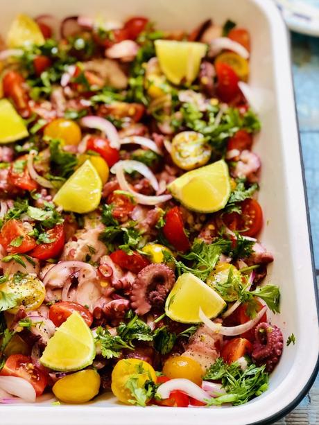 Salade Ourite : salade mauricienne ensoleillée de poulpe  revisitée en Carpaccio !