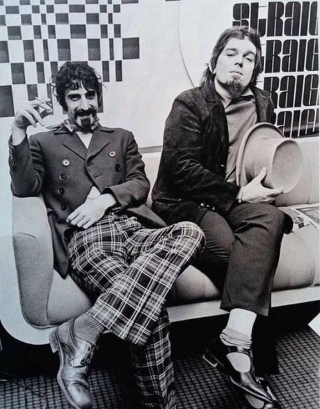 Blonde & Idiote Bassesse Inoubliable*********************Safe as Milk de Captain Beefheart & His Magic Band Blonde & Idiote Bassesse Inoubliable*********************Safe as Milk de Captain Beefheart & His Magic Band