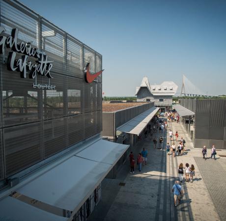 #HNO - Le Honfleur Normandy Outlet poursuit sa stratégie de développement auprès des touristes français et étrangers !