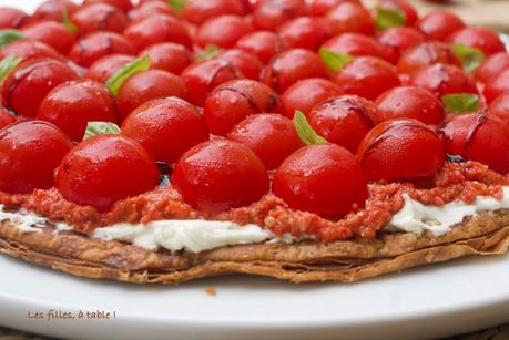 Tarte fine aux tomates, poivrons et chèvre