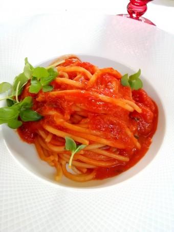 Spaghetti n°12, tomates, basilic © Gourmets&co .