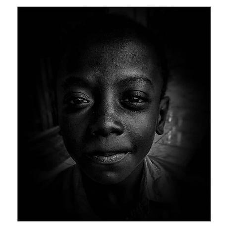 Ghana - Emmanuel Oduro Frimpong, photographe enlumineur d'ombre