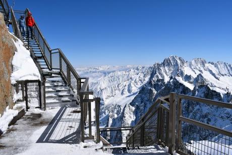 Les escaliers Aravis à l'Aiguille du Midi © French Moments
