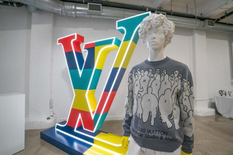 La pré-collection SS20 de Louis Vuitton compile sneakers transparentes et visuels du peintre Raphaël