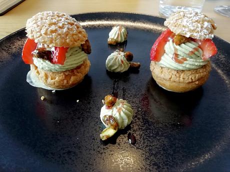 Petits choux à la pistache © Gourmets&co