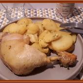 Cuisses de poulet aux pommes de terre à l'ail et persil au cookéo - Oh, la gourmande..