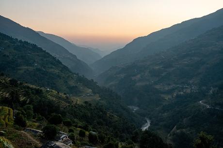 De Pothana à Landruk – le 8 Novembre 2018 Fin de journée sur le South Annapurna depuis Landruk