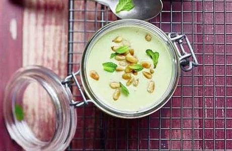 soupe de concombre froide soupe de concombre froide