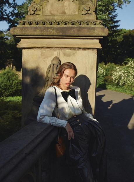 Birgit Kos par Matthew Sprout Birgit Kos par Matthew Sprout