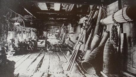 Hose-longhouse Hose-longhouse