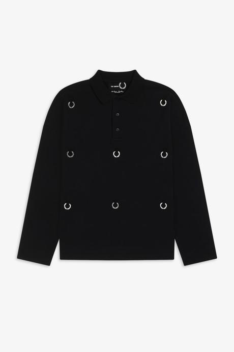 La nouvelle capsule Raf Simons x Fred Perry rend hommage à la jeunesse brittanique des années 70 La nouvelle capsule Raf Simons x Fred Perry rend hommage à la jeunesse brittanique des années 70