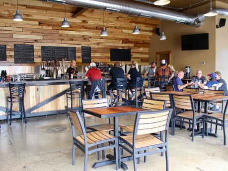 Craft beer – La brasserie New West Allis, station n ° 6, ouvrira ses portes sur la rue Becher le 23 août
 – Bière brune