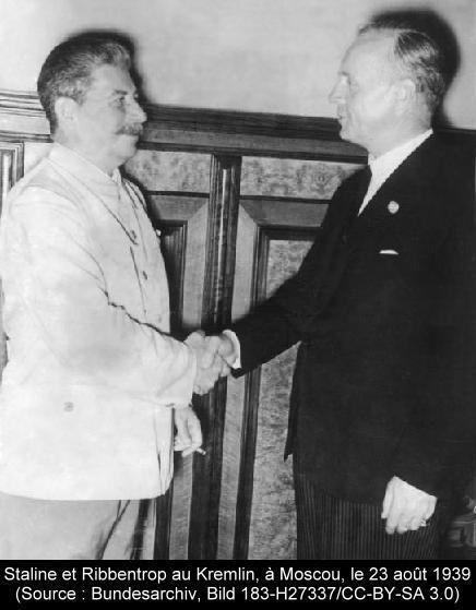 Le Pacte germano-soviétique : collusion entre nazisme et communisme