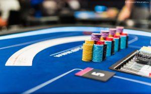 Live Poker : Making It to the Final Dinner table