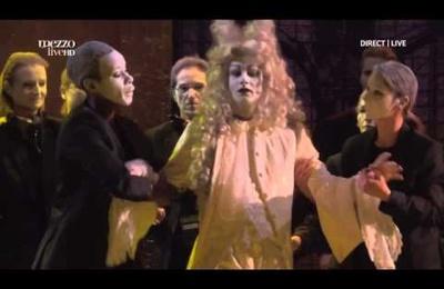 Vo solcando un mar crudel