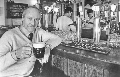 Bière artisanale – Levée d’une pinte et de quelques fonds pour les prochains brasseurs de Langley – Aldergrove Star
 – Bière