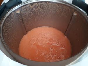 Soupe froide de tomate et pastèque Cliquer sur les photographies pour les agrandir