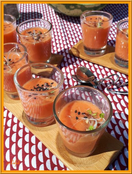 Soupe froide de tomate et pastèque