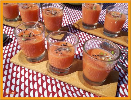 Soupe froide de tomate et pastèque Soupe froide de tomate et pastèque