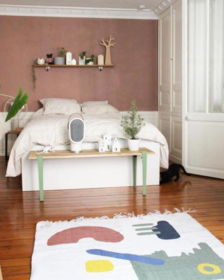 chambre lit blanc banc pieds tiptoe vert mint enceinte habitat chatton noir - blog déco - clematc