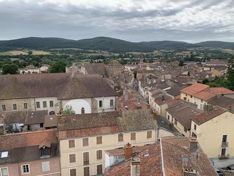 Carte postale de Cluny (et de la droite) vue d’en haut #Bourgogne