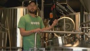 Craft beer – Tenez la bière: la brasserie de Rochester arrête temporairement de vendre de l'alcool
 – Houblon