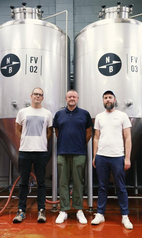 Bière artisanale – Les créatifs du Yorkshire collaborent pour un nouveau lancement de bière expérimental qui éveille tous les sens
 – Houblon