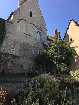 Vacances 2019 Lot Dordogne et Bourges/Série : Casa de papel