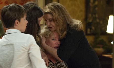 FETE DE FAMILLE (Critique) FETE DE FAMILLE (Critique)