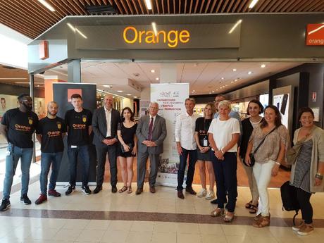Don en boutique - #Orange soutient l'Ecole de la 2e Chance !