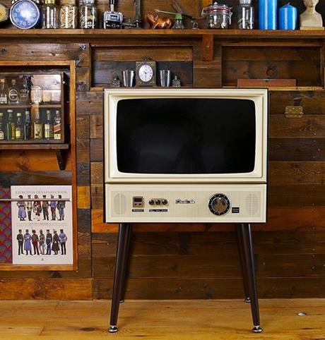 Lancement d’un téléviseur LCD pour les fans des années 50 Lancement d’un téléviseur LCD pour les fans des années 50