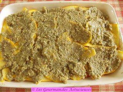 Lasagnes sans pâte aux Pâtisson, courgette, lentilles et capucine (Vegan)