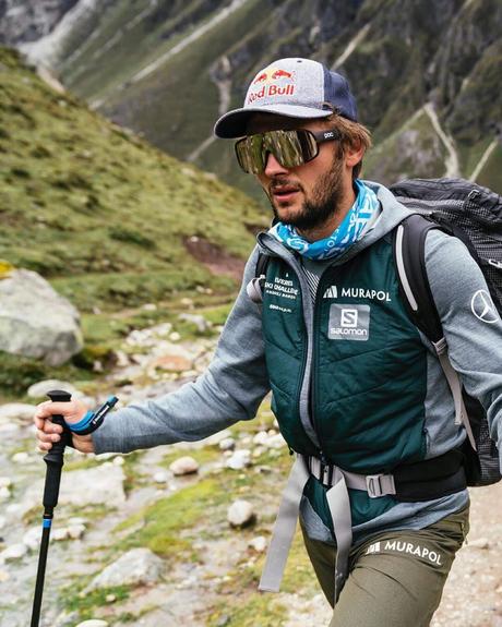 Andrzej Bargiel se lance à l’assaut de l’Everest