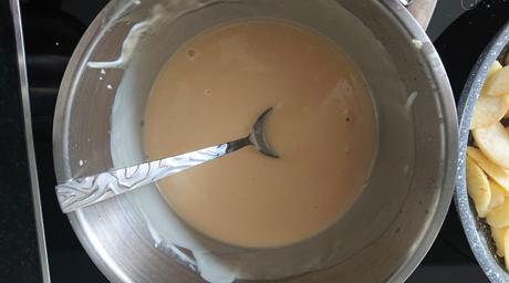 Tarte aux pommes et crème caramel amande