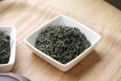 Cultivar Yamanami, kamairi et sencha Cultivar Yamanami, kamairi et sencha