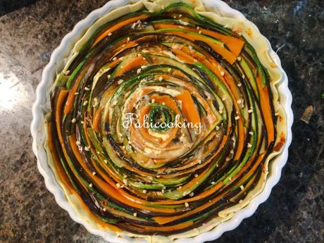 Tarte spirale aux légumes: courgettes, carottes, aubergine