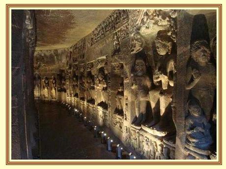 Divers - Les Cavernes d'Ajanta (Inde)