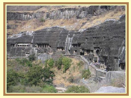 Divers - Les Cavernes d'Ajanta (Inde)