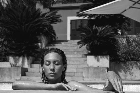 Look At Me Now : Julie Dommanget par Laure Stefanini (exclusif) Look At Me Now : Julie Dommanget par Laure Stefanini (exclusif)