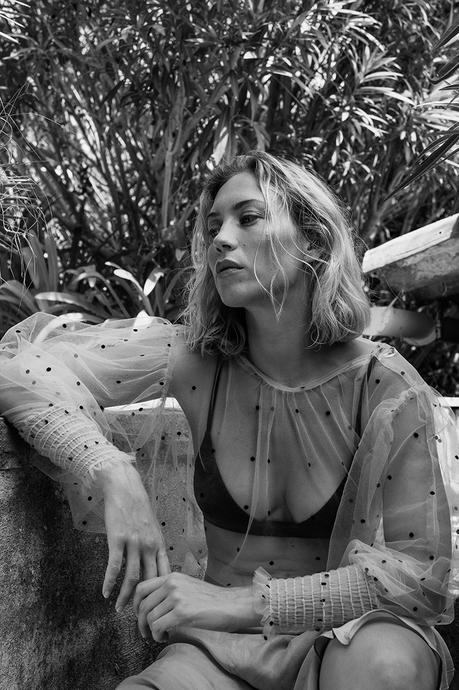 Look At Me Now : Julie Dommanget par Laure Stefanini (exclusif) Look At Me Now : Julie Dommanget par Laure Stefanini (exclusif)