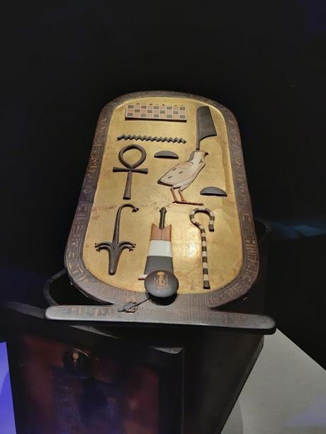 Toutankhamon pharaon Egypte égyptologie exposition Grande Halle de la Villette Paris 