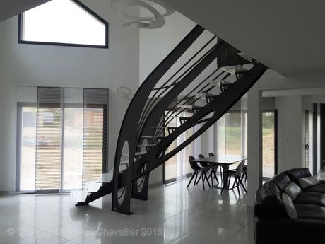 Escalier design Art Nouveau – 10 ans de révolution esthétique Escalier design Art Nouveau – 10 ans de révolution esthétique